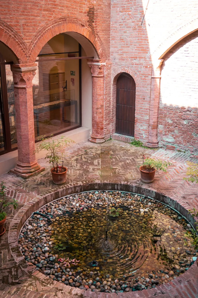 Via-Giuoco-del-Pallone-15-7